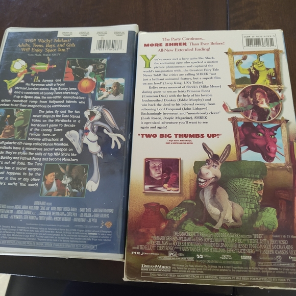 3/$20 Two classic movies VHS TAPES space jam and… - Picture 4 of 5